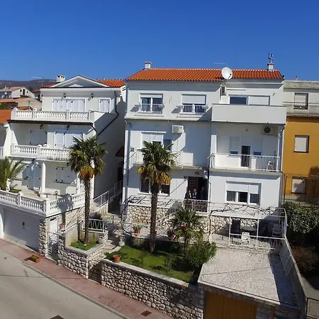 Apartment Lara Crikvenica